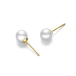 Classic Pearl Stud Earrings White